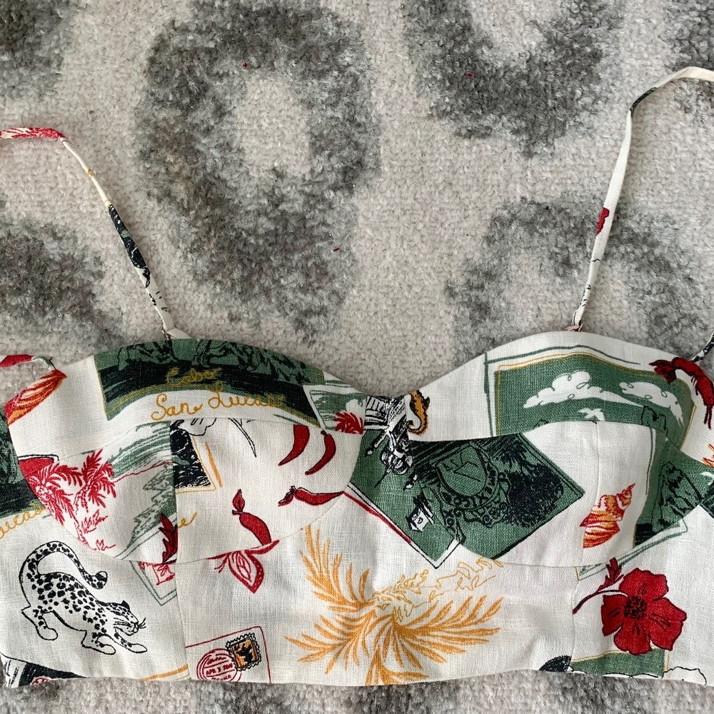 Reformation printed graphic linen crop top Sz 4